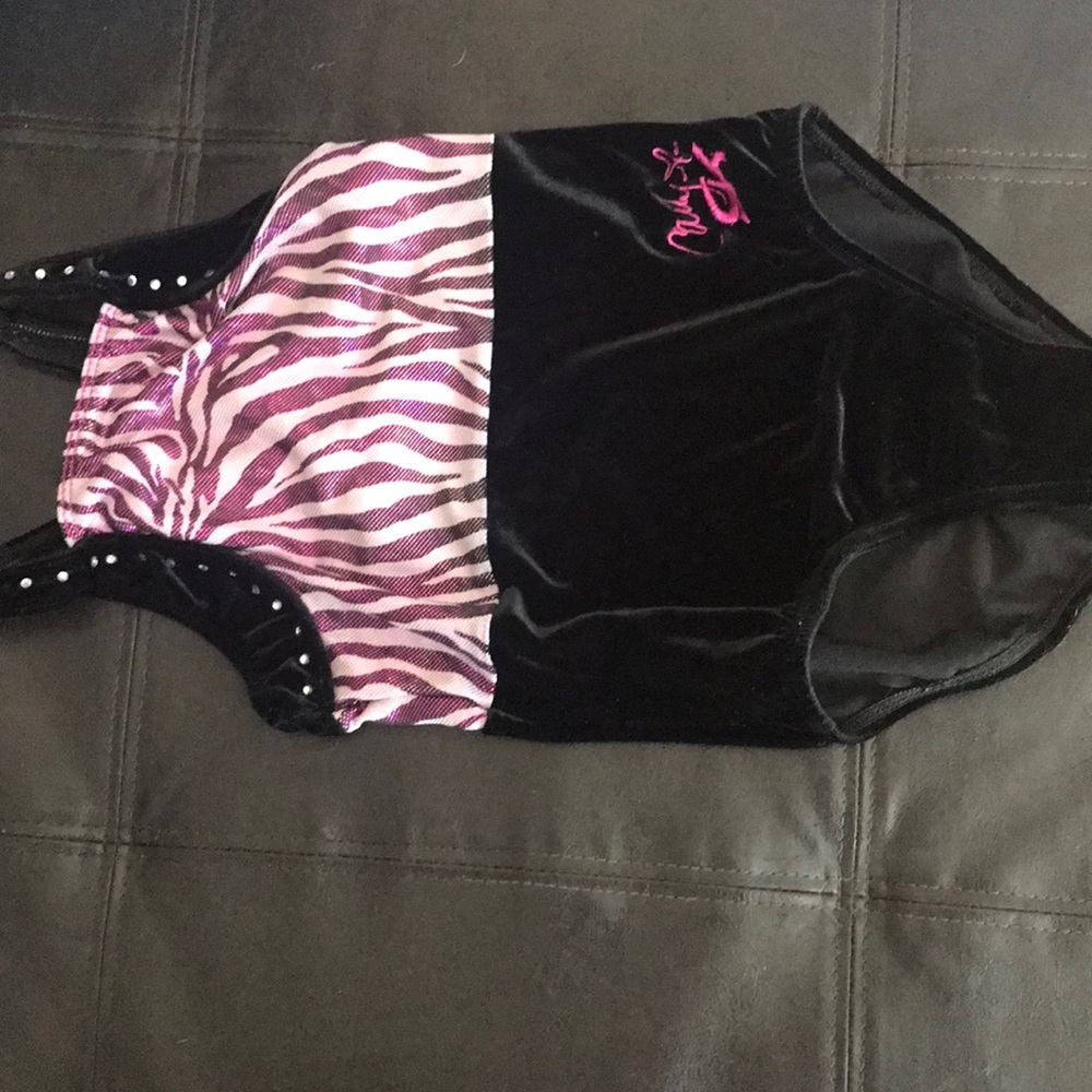 Gymnastics leotard